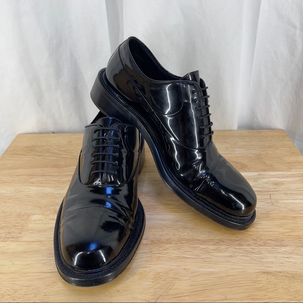 Hugo Boss black patent chunky heel lace up derby
